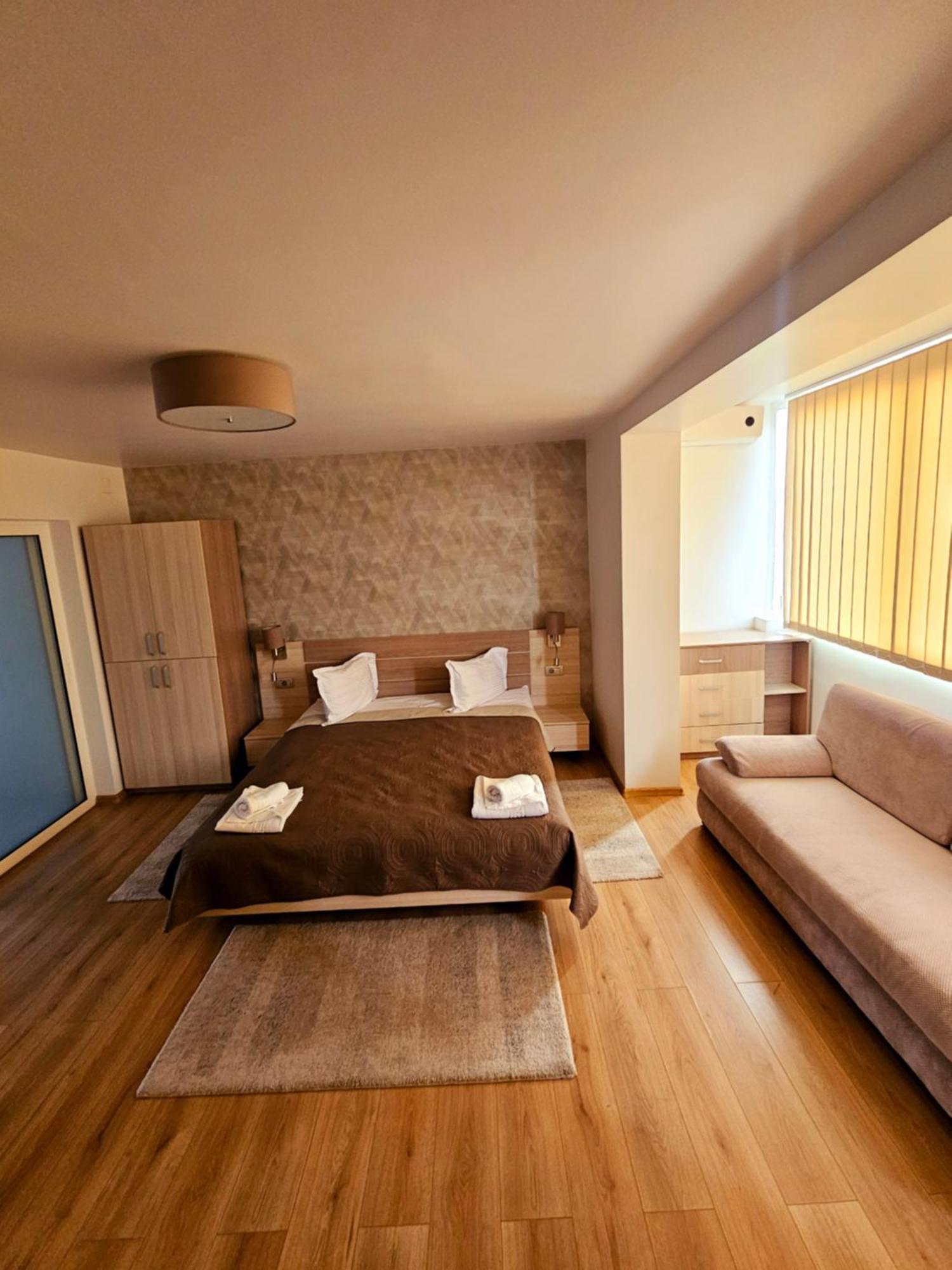 Cazare Apartamente Iris Baile Felix Bagian luar foto