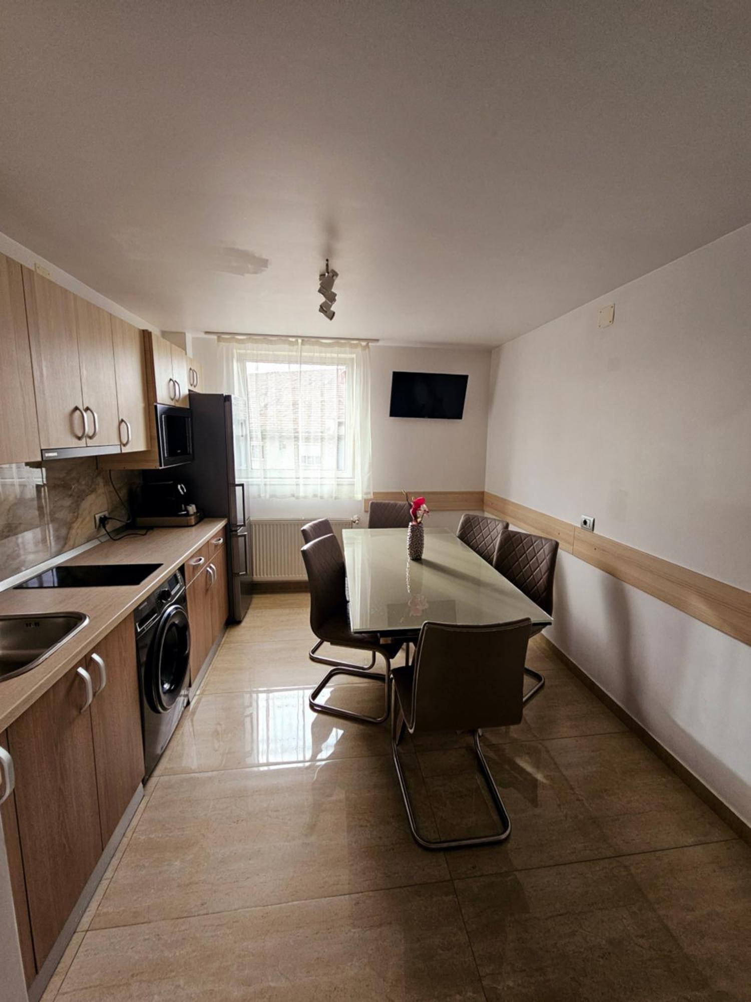 Cazare Apartamente Iris Baile Felix Bagian luar foto
