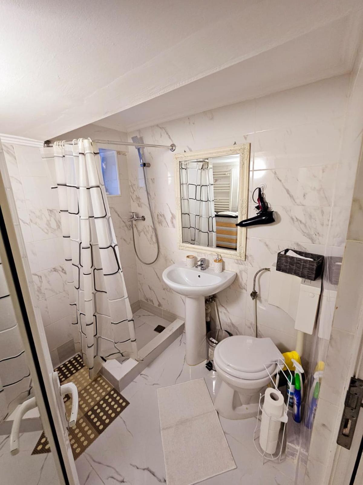 Cazare Apartamente Iris Baile Felix Bagian luar foto