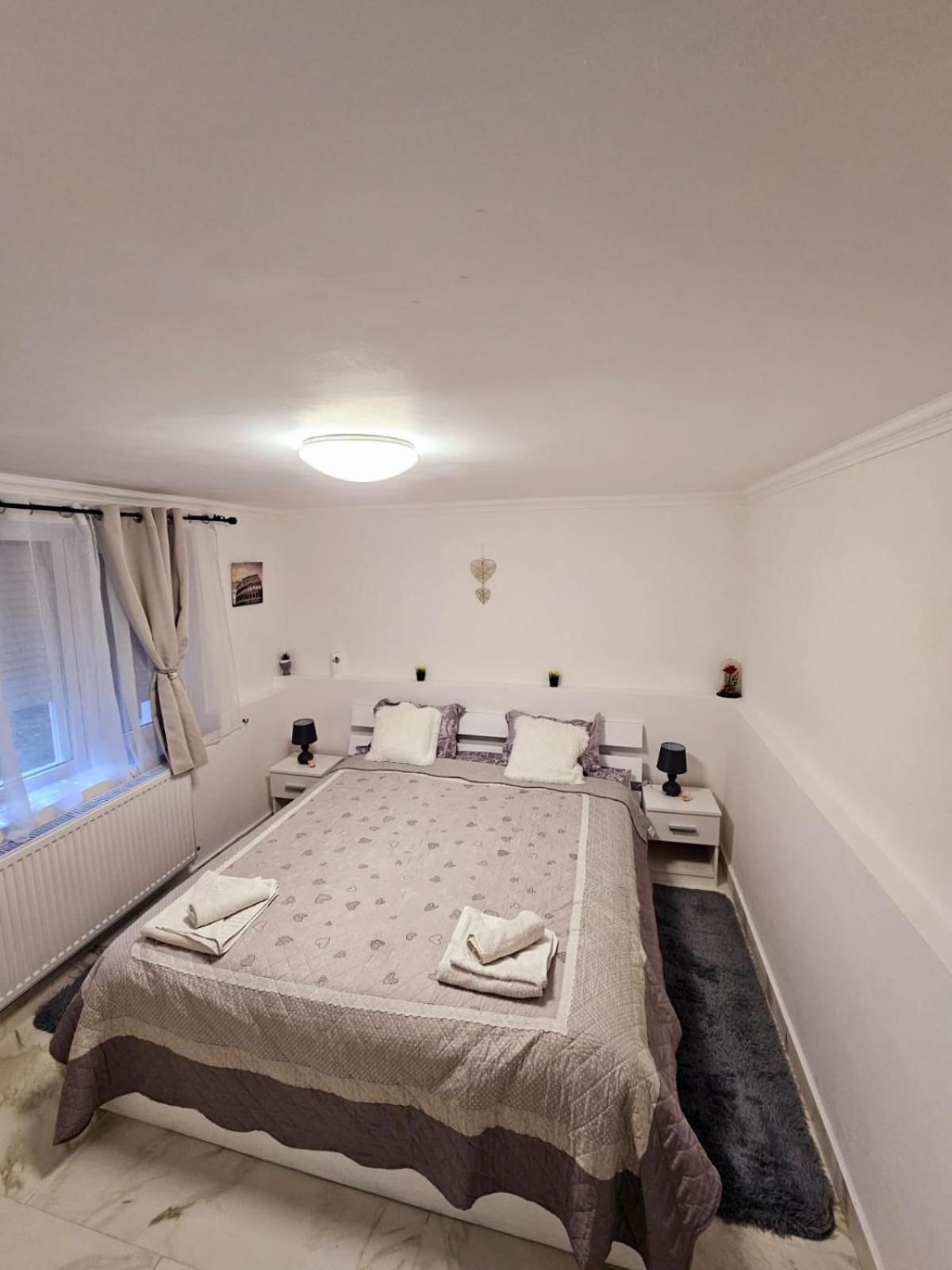Cazare Apartamente Iris Baile Felix Bagian luar foto